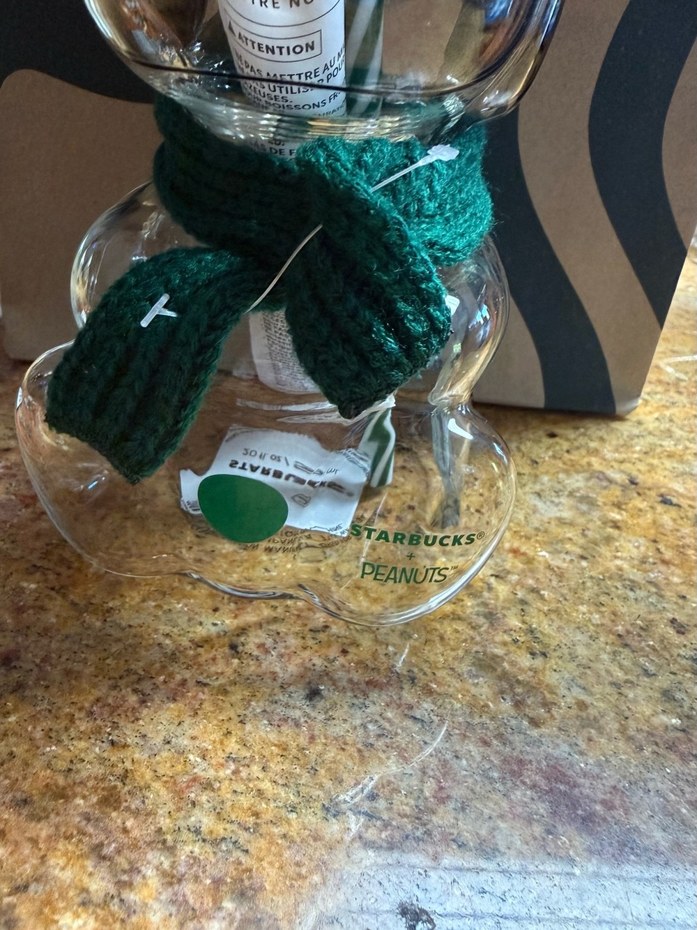 Starbucks Limited Edition Snoopy Glass Cup and Pin Set - Picture 5 of 16